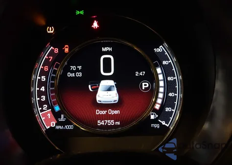 2018 Fiat 500 Lounge из США, поврежденный, VIN 3C3CFFCH7JT524352